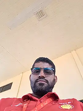 Snapshot of Negodabenga chatting on May 12, 4:48 pm Negodabenga online show from May 12, 4:48 pm