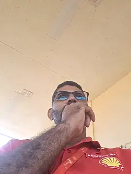 Snapshot of Negodabenga chatting on May 22, 5:18 pm Negodabenga online show from May 22, 5:18 pm