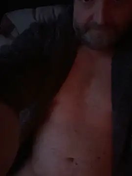 Snapshot of Dilfcam101 chatting on October 21, 6:25 am Dilfcam101 online show from October 21, 6:25 am