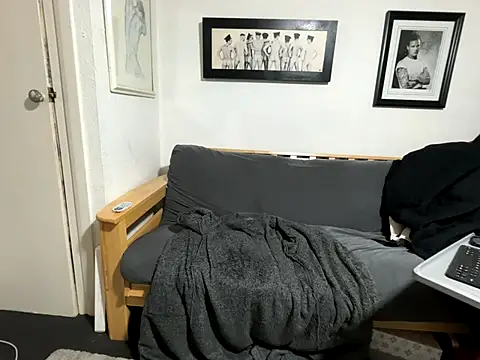 Snapshot of Dilfcam101 chatting on November 11, 7:41 am Dilfcam101 online show from November 11, 7:41 am