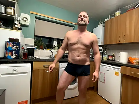 Snapshot of Dilfcam101 chatting on November 12, 7:46 pm Dilfcam101 online show from November 12, 7:46 pm