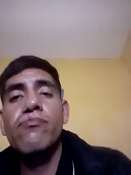 Snapshot of LosCabos1010 chatting on December 16, 9:25 am LosCabos1010 online show from December 16, 9:25 am