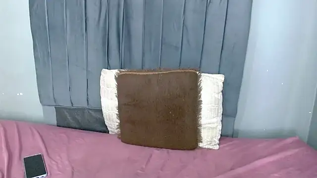 Snapshot of ChubbyBuddyxXx chatting on March 5, 6:15 pm ChubbyBuddyxXx online show from March 5, 6:15 pm