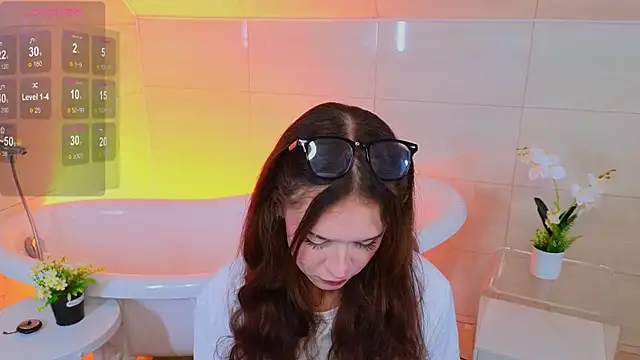 Adetta online show from September 16, 11:55 am