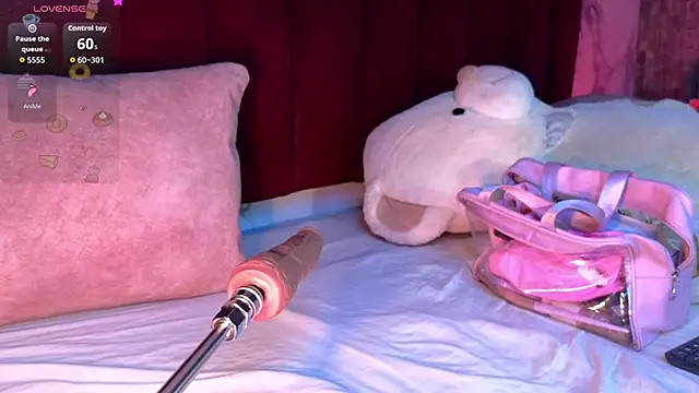 PrincePoppy online show from March 15, 3:56 am