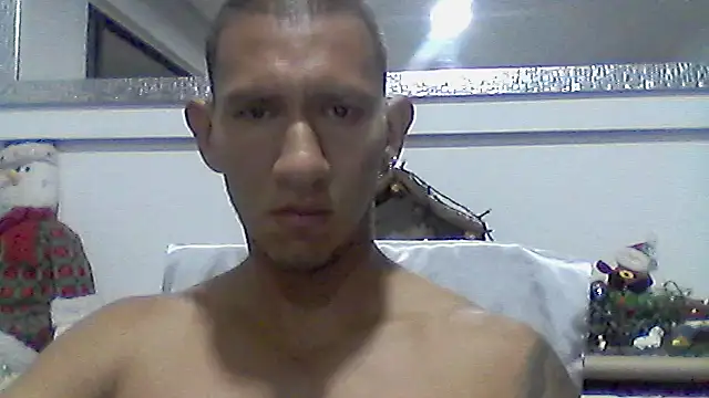 Snapshot of luhana chatting on December 5, 6:33 am luhana online show from December 5, 6:33 am