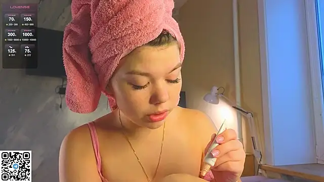 miss bubbles  online show from November 15, 2:09 am