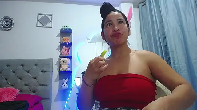 jesica wilson online show from May 1, 1:43 am