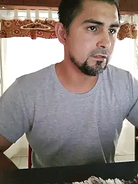 Bradd 32 online show from November 29, 5:27 pm