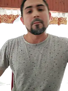 Bradd 32 online show from December 2, 6:03 pm