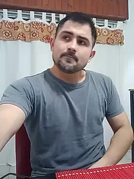 Bradd 32 online show from June 8, 3:18 am