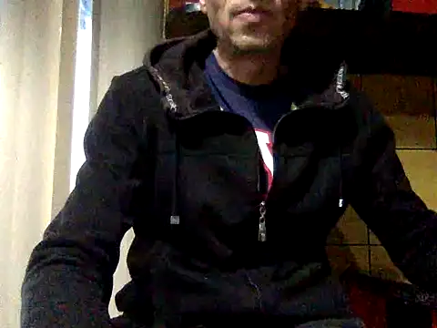 Snapshot of adiluci1 chatting on October 12, 1:54 pm adiluci1 online show from October 12, 1:54 pm