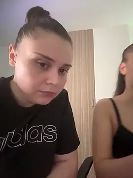 Snapshot of FemmeAffair chatting on February 27, 11:05 pm FemmeAffair online show from February 27, 11:05 pm