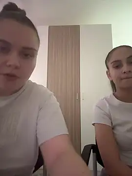 Snapshot of FemmeAffair chatting on March 10, 10:04 pm FemmeAffair online show from March 10, 10:04 pm