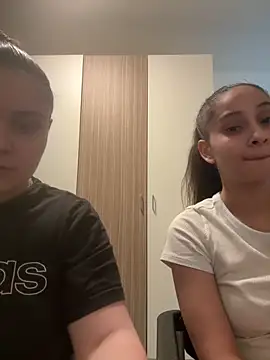 Snapshot of FemmeAffair chatting on March 14, 9:53 pm FemmeAffair online show from March 14, 9:53 pm