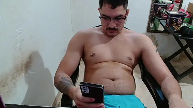 Snapshot of Leonino231 chatting on September 17, 5:14 pm Leonino231 online show from September 17, 5:14 pm