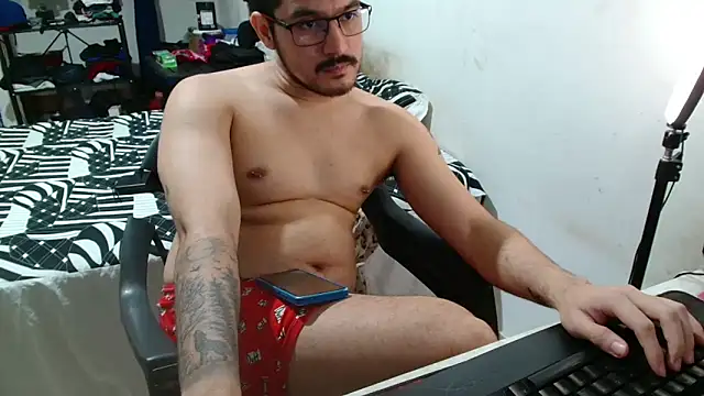 Leonino231 online show from May 3, 1:11 am