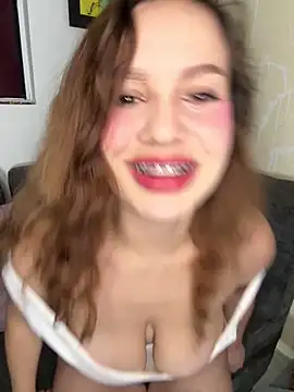 Snapshot of Jesydoll_1 chatting on October 29, 9:27 pm Jesydoll 1 online show from October 29, 9:27 pm