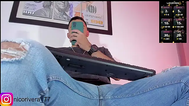 Snapshot of nico_rivera chatting on July 11, 12:19 pm nico rivera online show from July 11, 12:19 pm