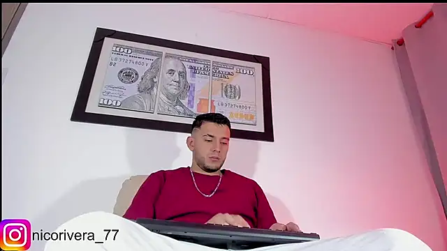 Snapshot of nico_rivera chatting on July 12, 7:27 pm nico rivera online show from July 12, 7:27 pm