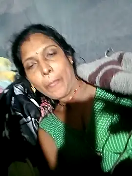 Savita992 online show from November 5, 9:59 pm