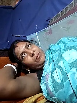 Savita992 online show from March 12, 9:15 am