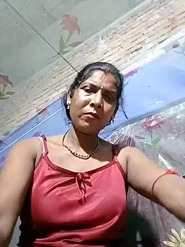 Snapshot of Savita992 chatting on May 31, 6:20 pm Savita992 online show from May 31, 6:20 pm