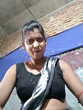 Snapshot of Savita992 chatting on June 12, 9:08 am Savita992 online show from June 12, 9:08 am