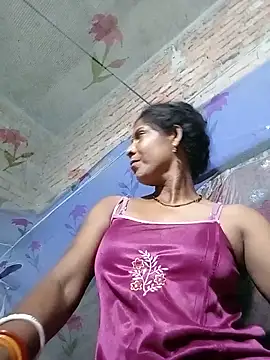 Snapshot of Savita992 chatting on June 12, 9:14 pm Savita992 online show from June 12, 9:14 pm