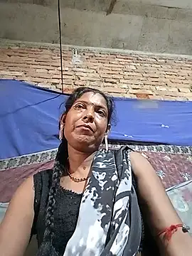 Snapshot of Savita992 chatting on June 14, 9:55 am Savita992 online show from June 14, 9:55 am