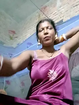 Snapshot of Savita992 chatting on July 9, 7:07 pm Savita992 online show from July 9, 7:07 pm