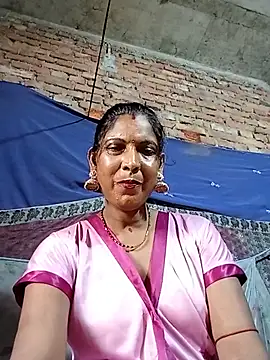 Snapshot of Savita992 chatting on July 14, 5:12 am Savita992 online show from July 14, 5:12 am