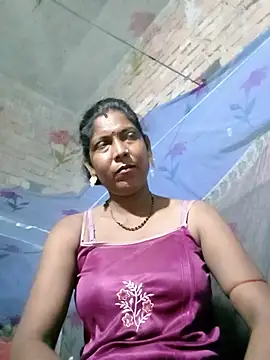Snapshot of Savita992 chatting on July 18, 6:12 pm Savita992 online show from July 18, 6:12 pm