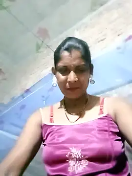 Snapshot of Savita992 chatting on July 29, 7:01 pm Savita992 online show from July 29, 7:01 pm