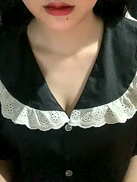 Snapshot of Linhtruong_ chatting on October 20, 12:38 pm Linhtruong online show from October 20, 12:38 pm