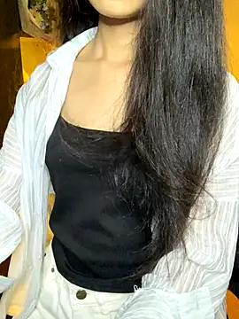 Snapshot of Nhinhi18 chatting on September 24, 3:37 pm Nhinhi18 online show from September 24, 3:37 pm