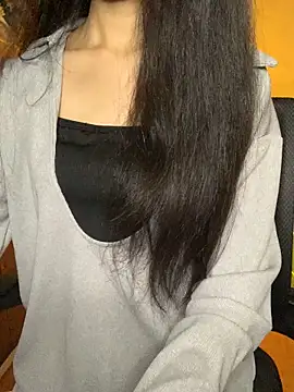 Snapshot of Nhinhi18 chatting on October 7, 3:42 pm Nhinhi18 online show from October 7, 3:42 pm