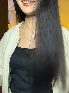 Snapshot of Nhinhi18 chatting on December 4, 2:59 pm Nhinhi18 online show from December 4, 2:59 pm