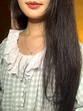 Snapshot of Nhinhi18 chatting on December 20, 3:41 pm Nhinhi18 online show from December 20, 3:41 pm