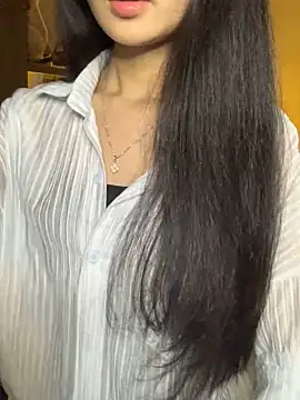 Snapshot of Nhinhi18 chatting on February 28, 4:30 pm Nhinhi18 online show from February 28, 4:30 pm