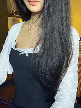 Snapshot of Nhinhi18 chatting on March 12, 2:34 pm Nhinhi18 online show from March 12, 2:34 pm