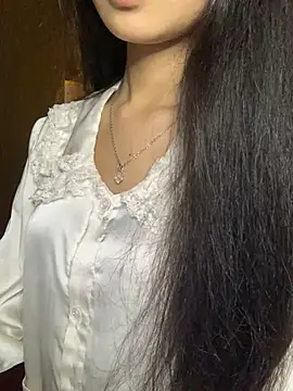 Snapshot of Nhinhi18 chatting on March 26, 3:39 pm Nhinhi18 online show from March 26, 3:39 pm