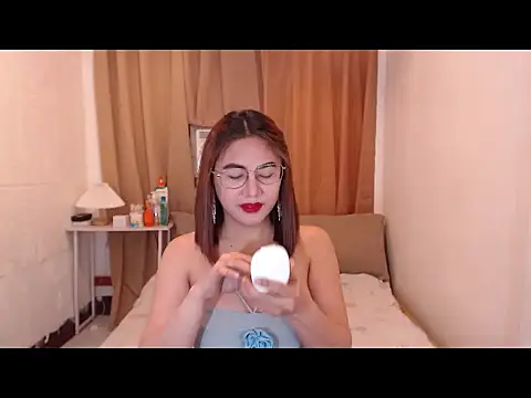 Snapshot of HornyCoupleCum chatting on June 24, 7:29 am HornyCoupleCum online show from June 24, 7:29 am