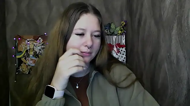 Snapshot of Linda_S_ chatting on October 15, 5:51 am Linda S online show from October 15, 5:51 am