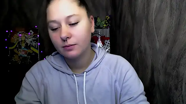 Linda S  online show from December 22, 2:14 pm