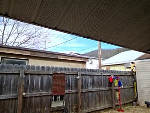 sloppytopkins online show from January 8, 7:27 pm