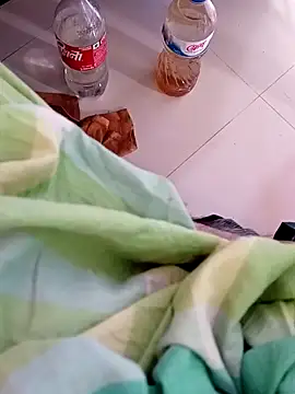 Snapshot of hackyourpussy@xh chatting on November 11, 1:38 am hackyourpussyxh online show from November 11, 1:38 am