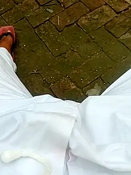 Snapshot of hackyourpussy@xh chatting on March 22, 8:51 am hackyourpussyxh online show from March 22, 8:51 am