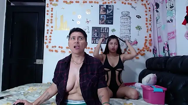 JaneAndAmy online show from September 15, 5:24 pm