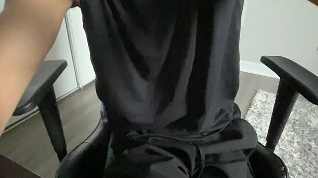 0xdeexnutz online show from October 23, 3:22 pm